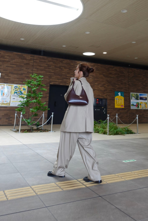 テーラードオーバージャケット